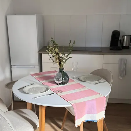 Modern Cozy & Terrace Apartamento